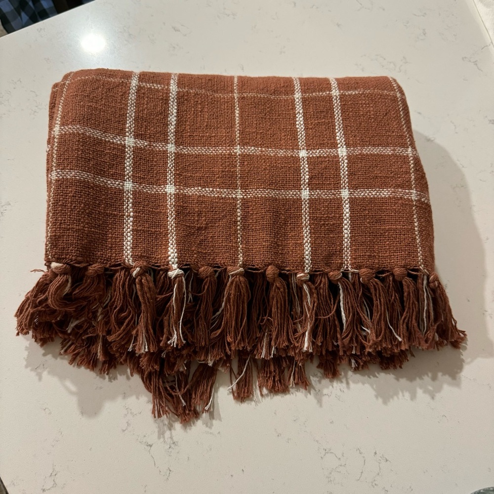 Little Korboose Cotton Woven
Throw Blanket